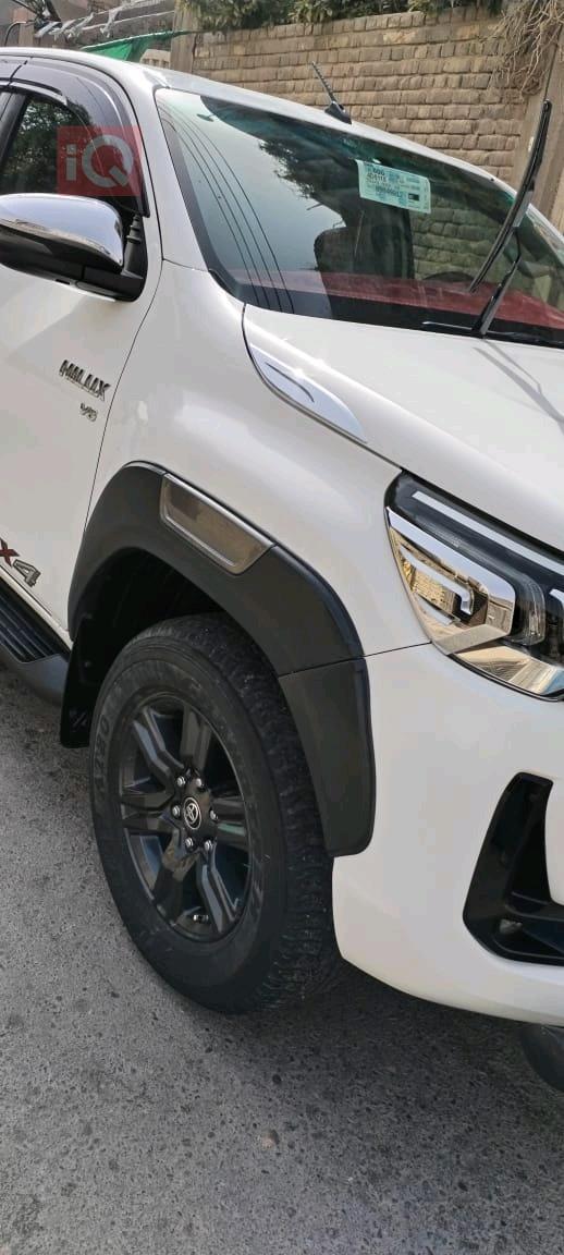 تۆیۆتا هایلۆکس